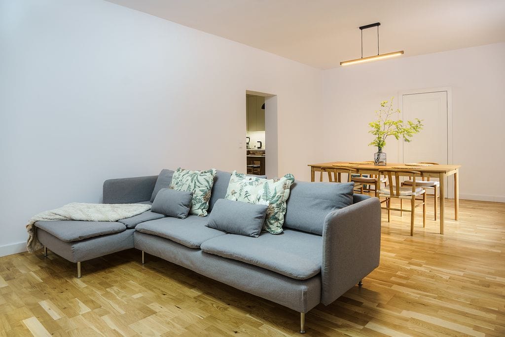 Dom 7 pokojowe na Sprzedaż