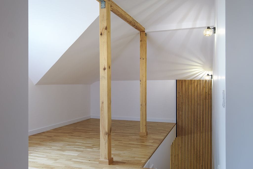 Dom 7 pokojowe na Sprzedaż