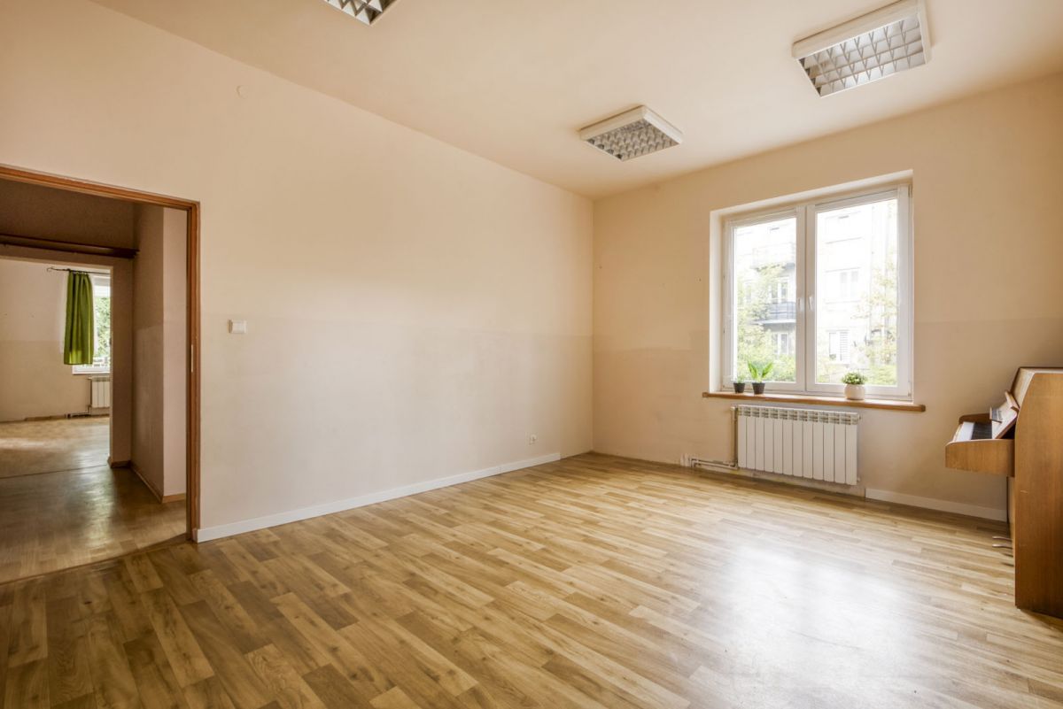 Mieszkanie 6 pokojowe na Sprzedaż