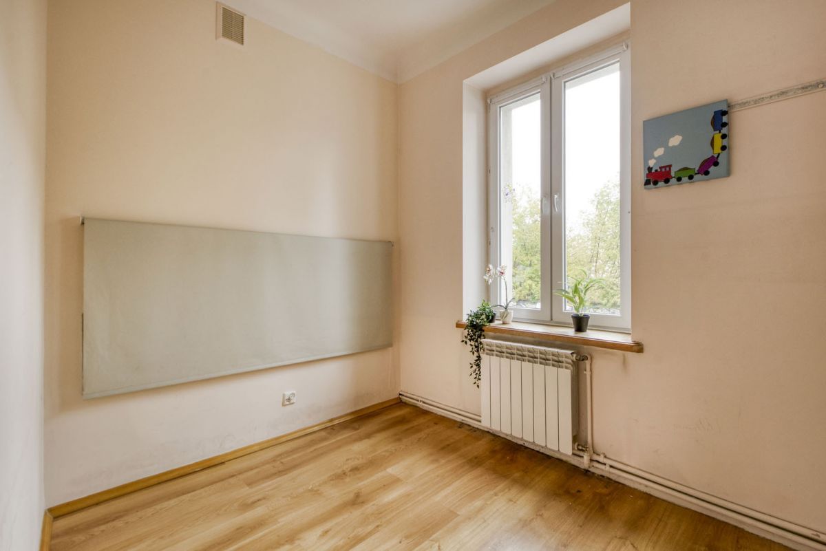 Mieszkanie 6 pokojowe na Sprzedaż