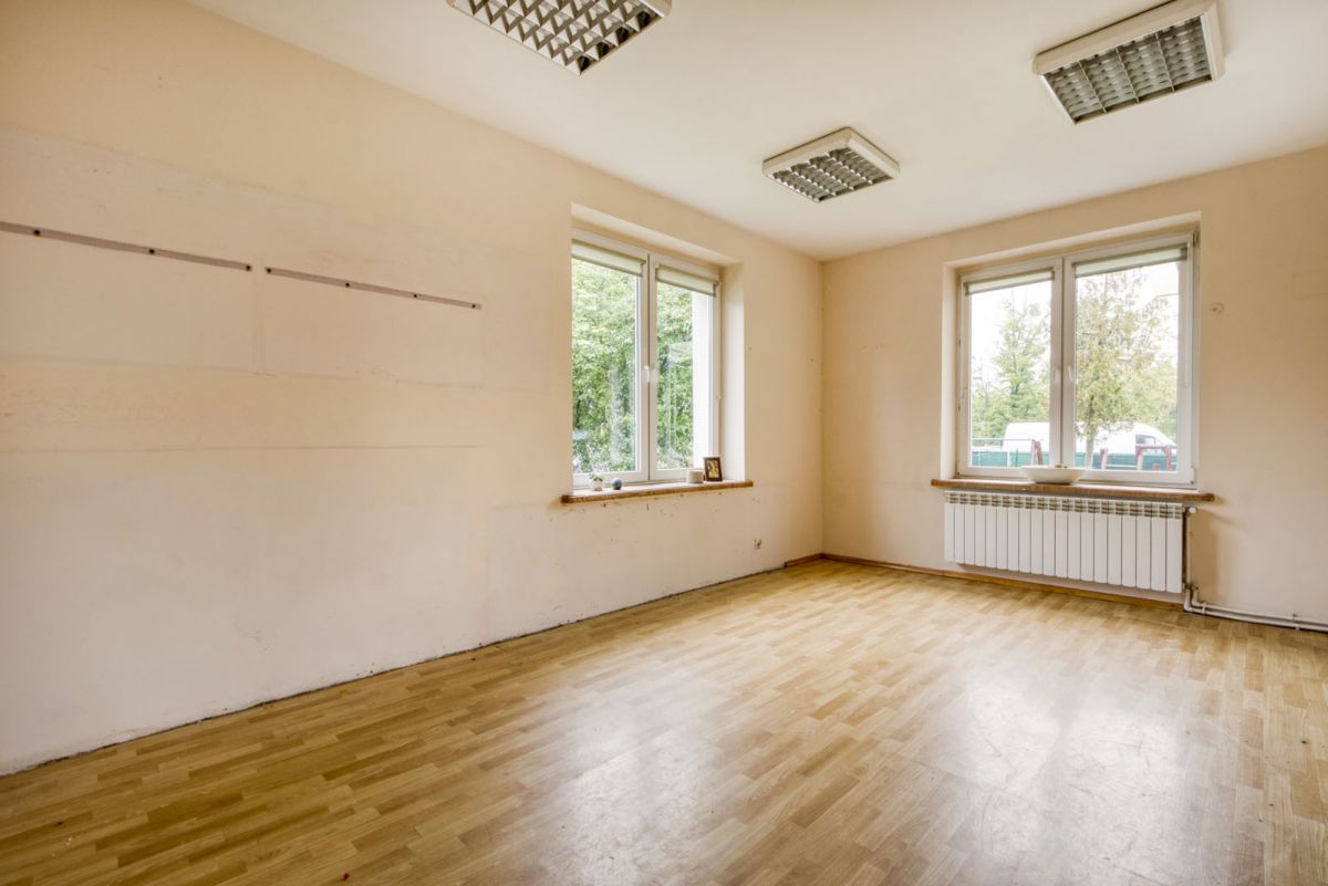 Mieszkanie 6 pokojowe na Sprzedaż