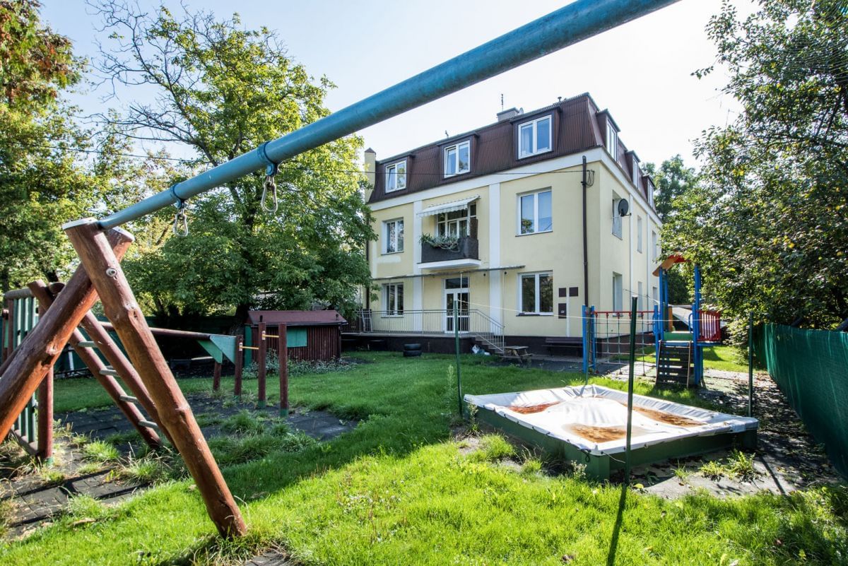 Mieszkanie 6 pokojowe na Sprzedaż
