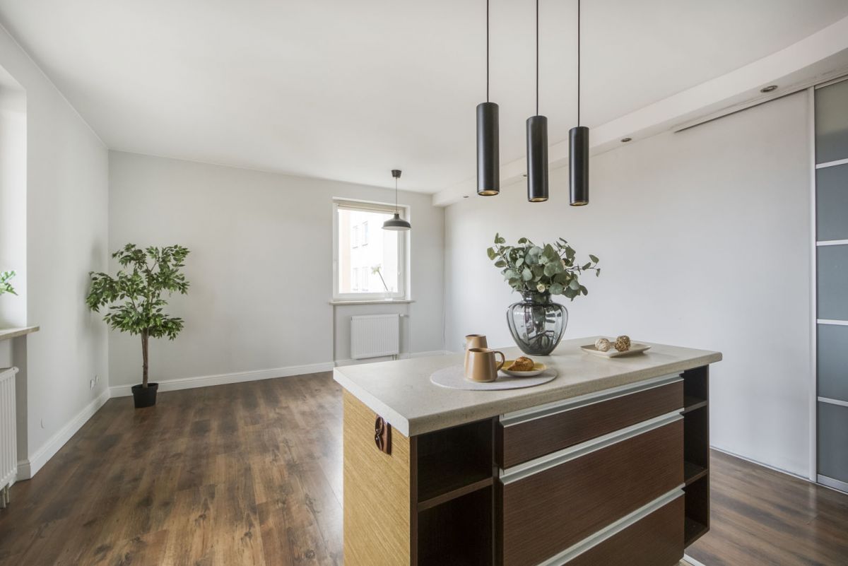 Mieszkanie 3 pokojowe na Sprzedaż