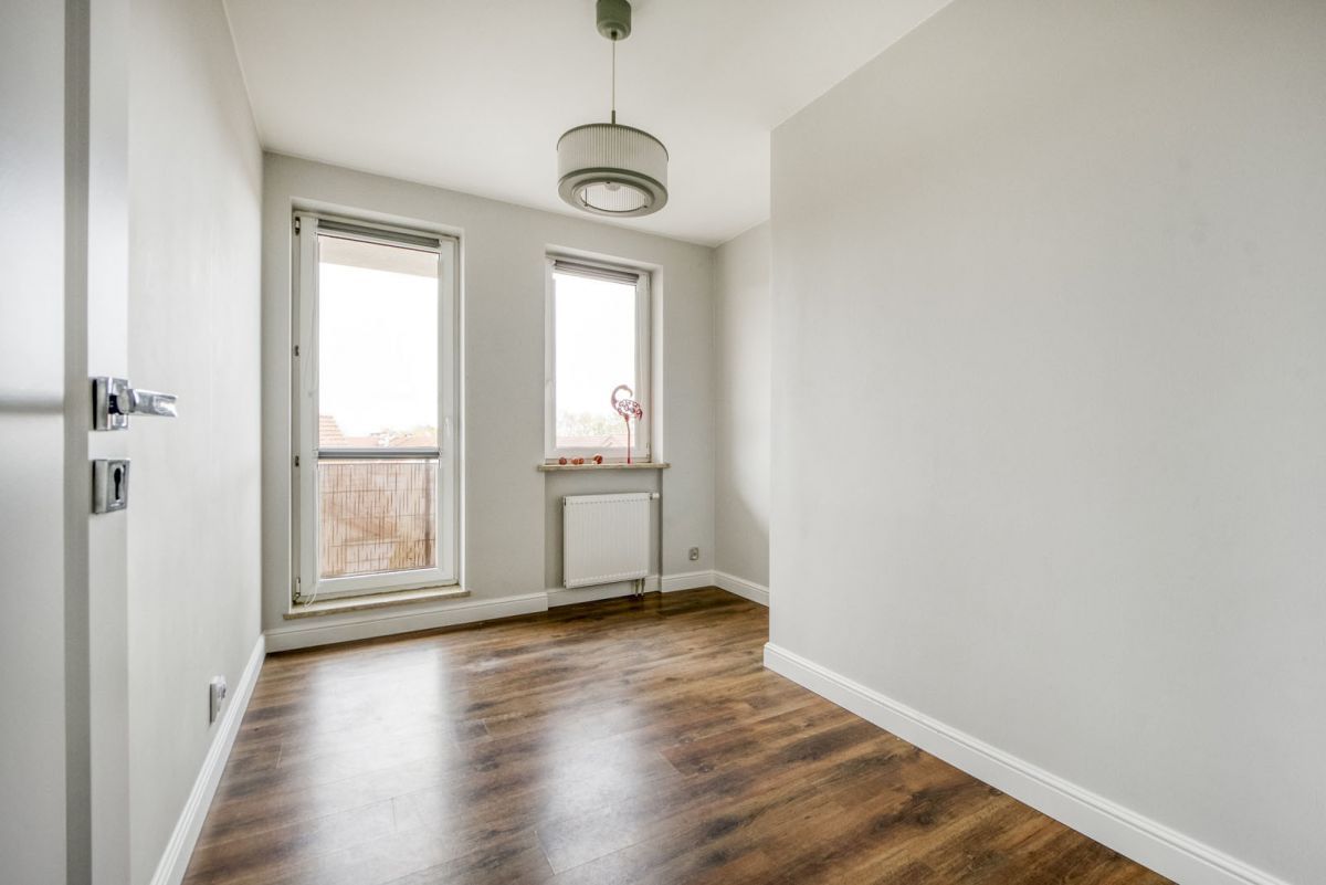 Mieszkanie 3 pokojowe na Sprzedaż