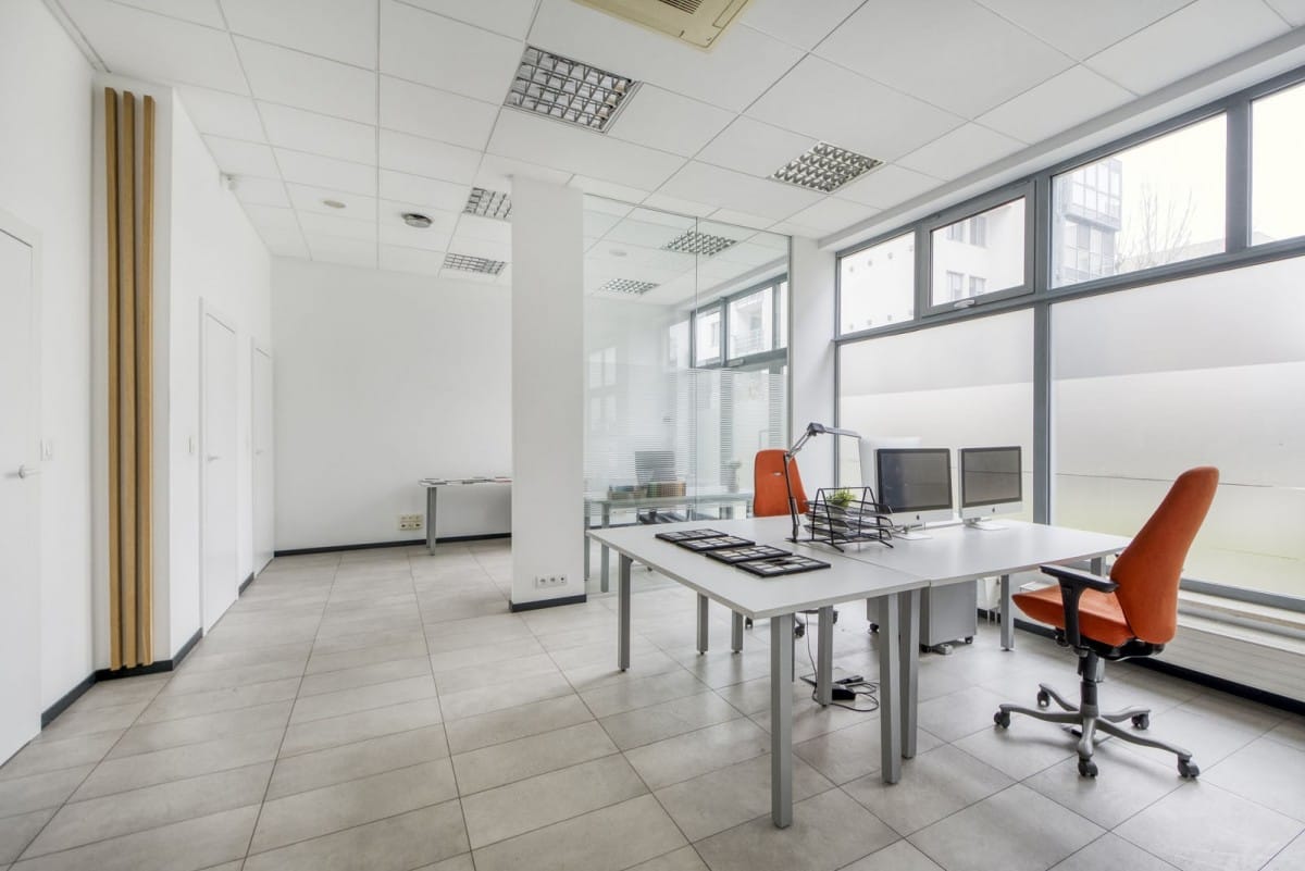 Lokal użytkowy  pokojowe na Sprzedaż