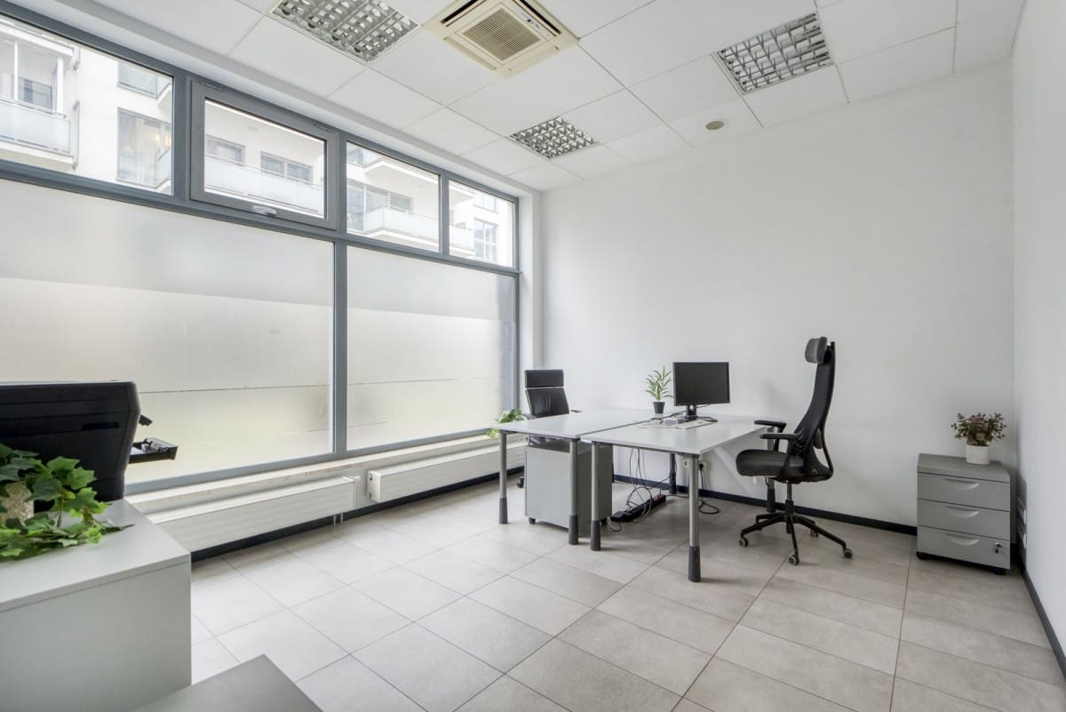 Lokal użytkowy  pokojowe na Sprzedaż