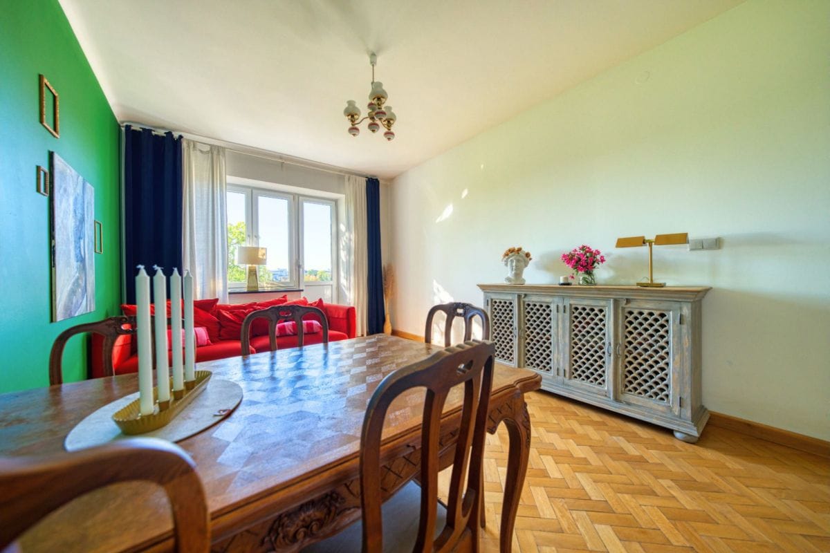 Mieszkanie 4 pokojowe na Sprzedaż