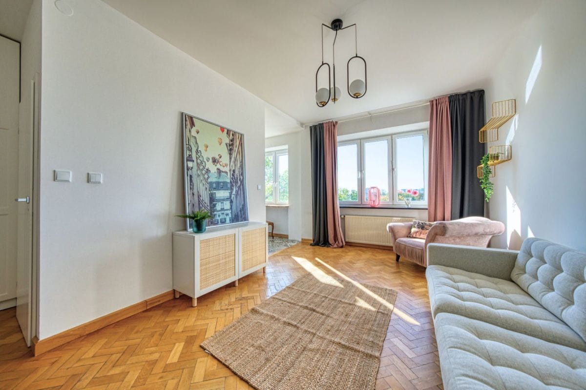 Mieszkanie 4 pokojowe na Sprzedaż