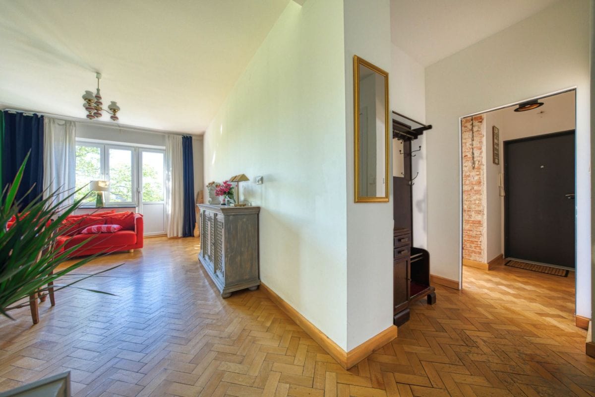 Mieszkanie 4 pokojowe na Sprzedaż