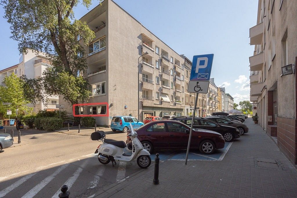 Lokal użytkowy  pokojowe na Sprzedaż