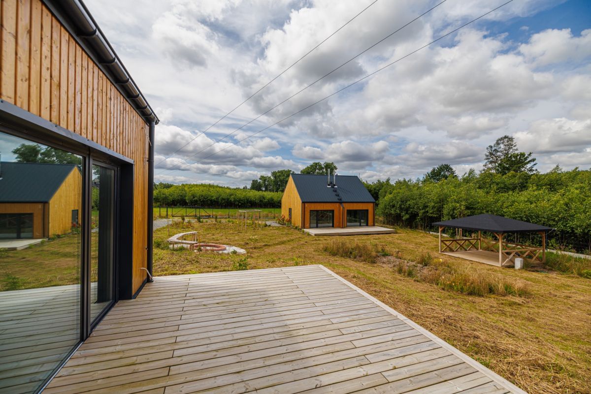 Działka  pokojowe na Sprzedaż