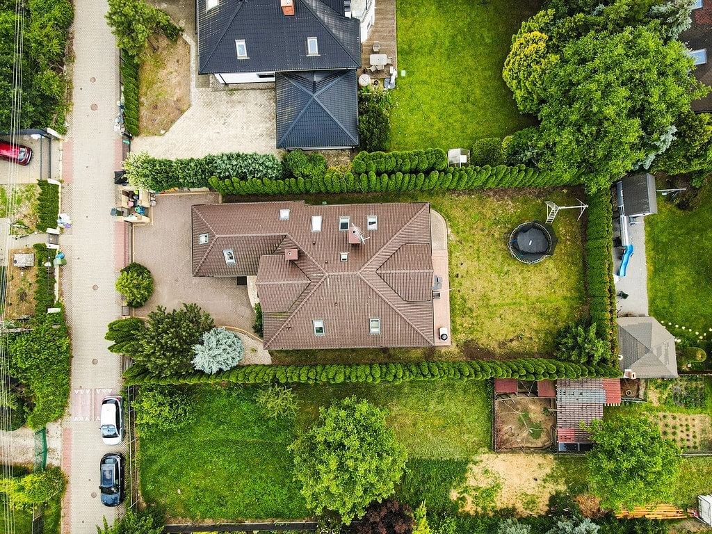 Dom 5 pokojowe na Sprzedaż