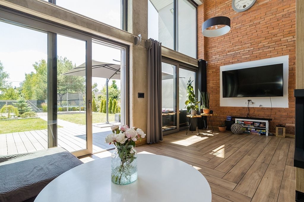 Dom 5 pokojowe na Sprzedaż