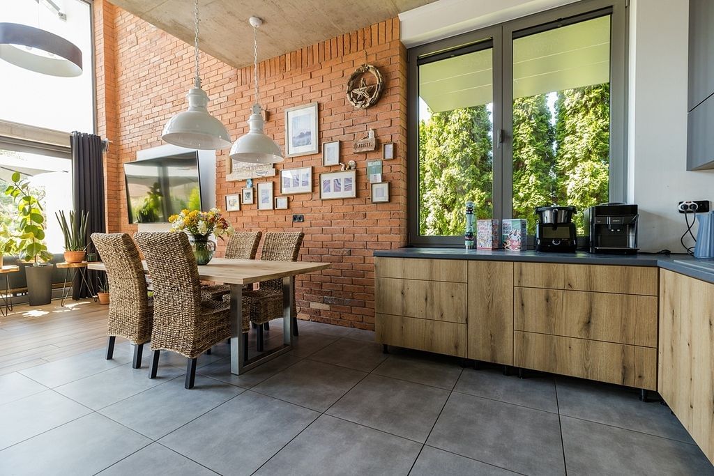 Dom 5 pokojowe na Sprzedaż