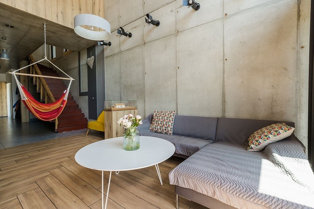 Dom 5 pokojowe na Sprzedaż