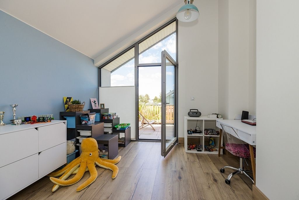 Dom 5 pokojowe na Sprzedaż