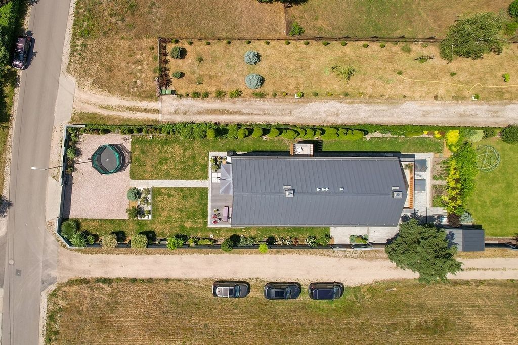 Dom 5 pokojowe na Sprzedaż