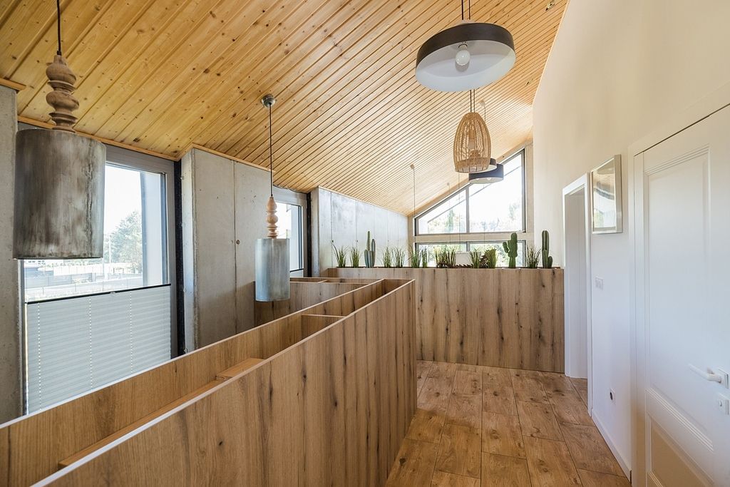 Dom 5 pokojowe na Sprzedaż