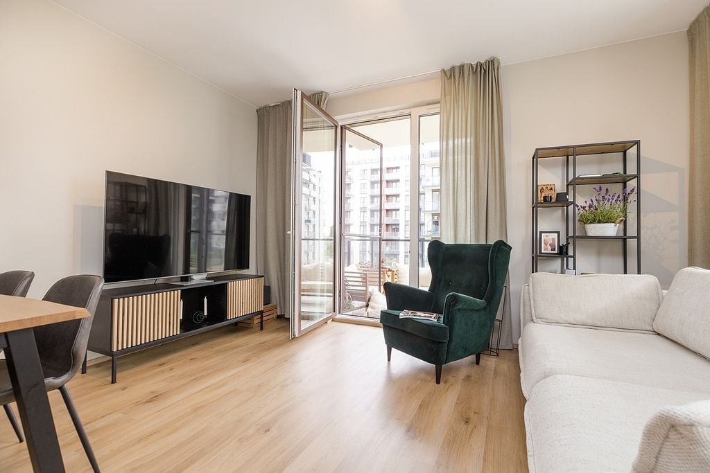 Mieszkanie 3 pokojowe na Sprzedaż