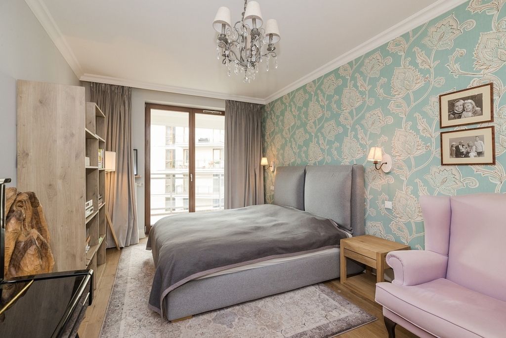 Mieszkanie 5 pokojowe na Sprzedaż