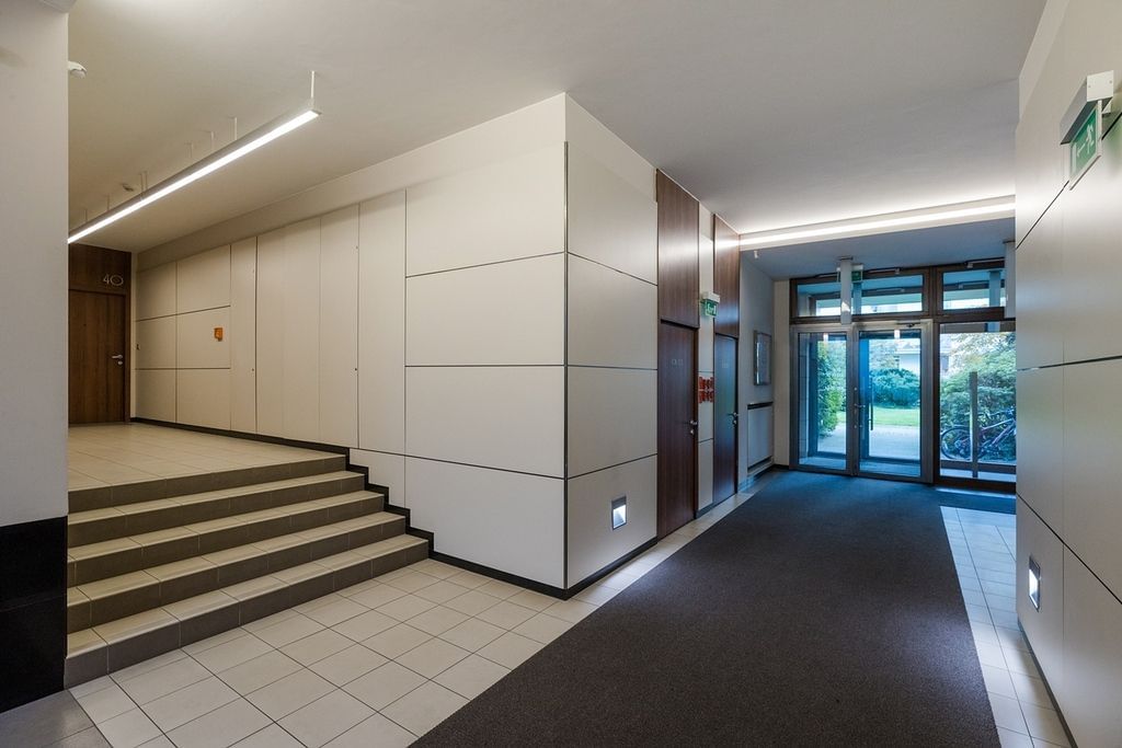 Mieszkanie 5 pokojowe na Sprzedaż