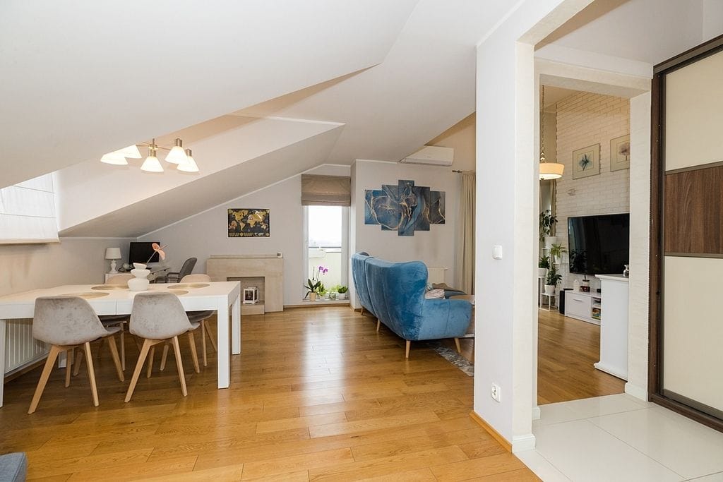 Mieszkanie 3 pokojowe na Sprzedaż