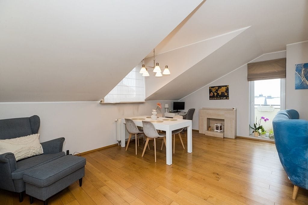 Mieszkanie 3 pokojowe na Sprzedaż