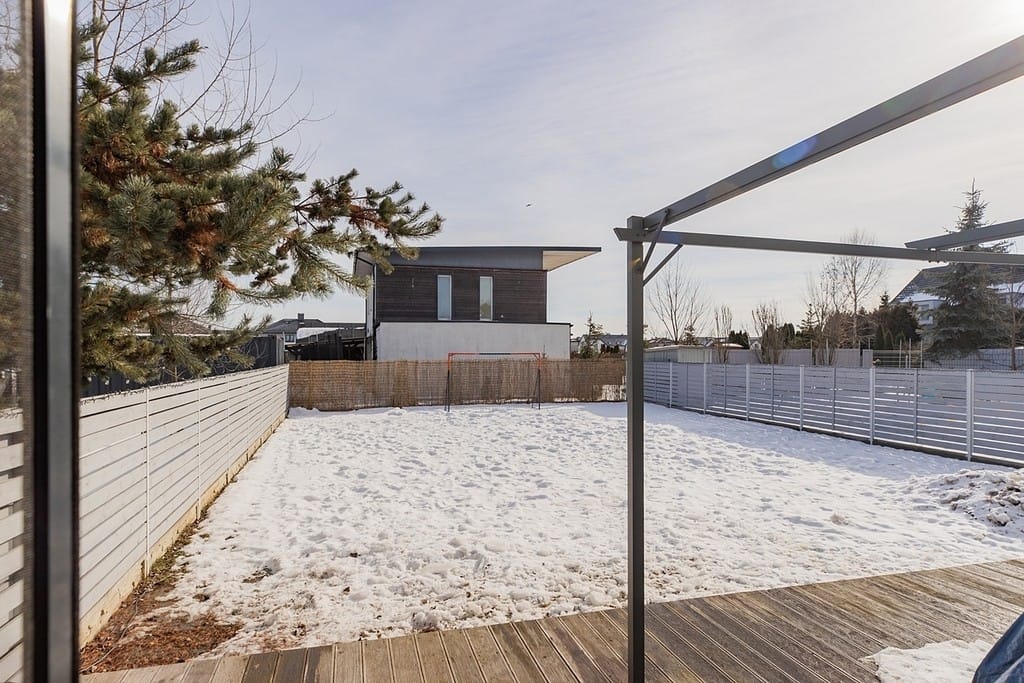 Dom 5 pokojowe na Sprzedaż