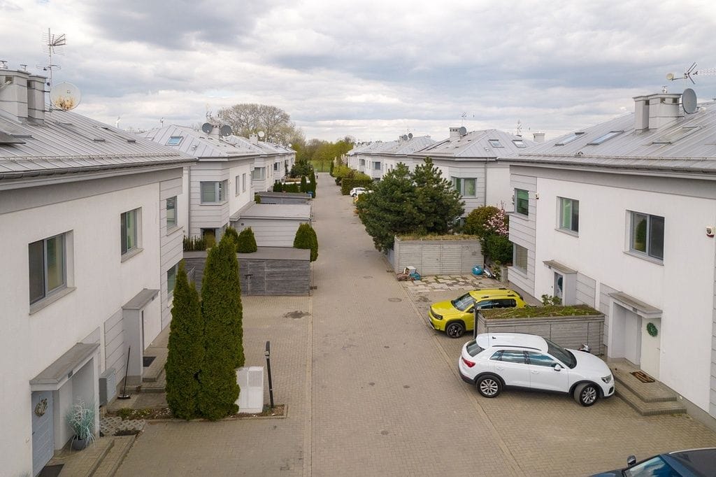 Dom 5 pokojowe na Sprzedaż