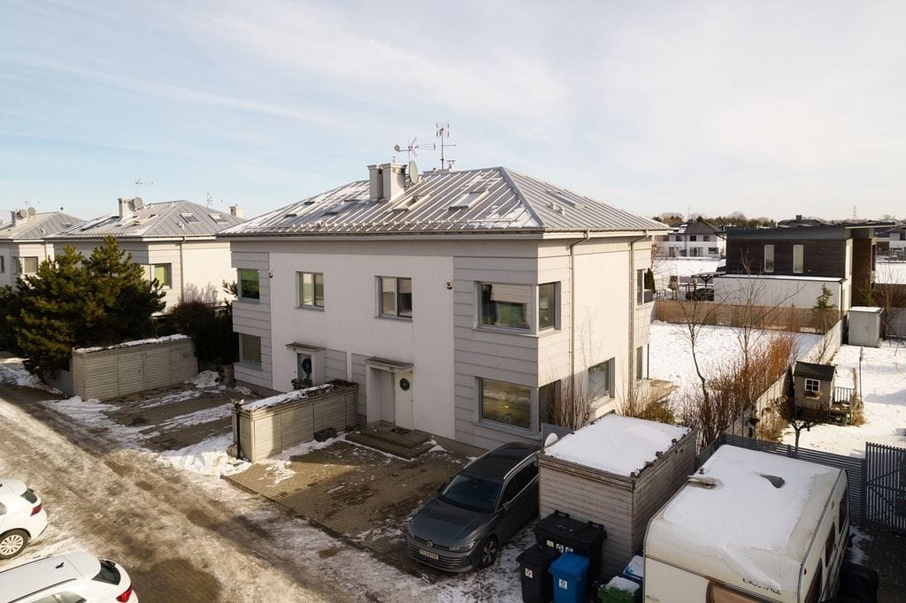 Dom 5 pokojowe na Sprzedaż