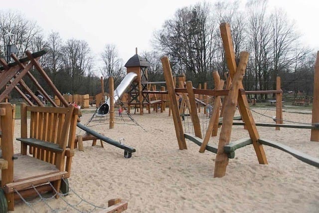 Dom 5 pokojowe na Sprzedaż