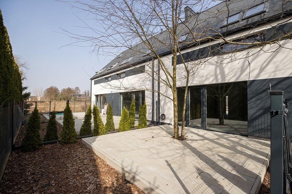 Dom 4 pokojowe na Sprzedaż