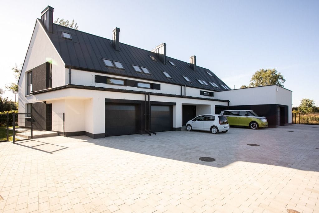 Dom 4 pokojowe na Sprzedaż