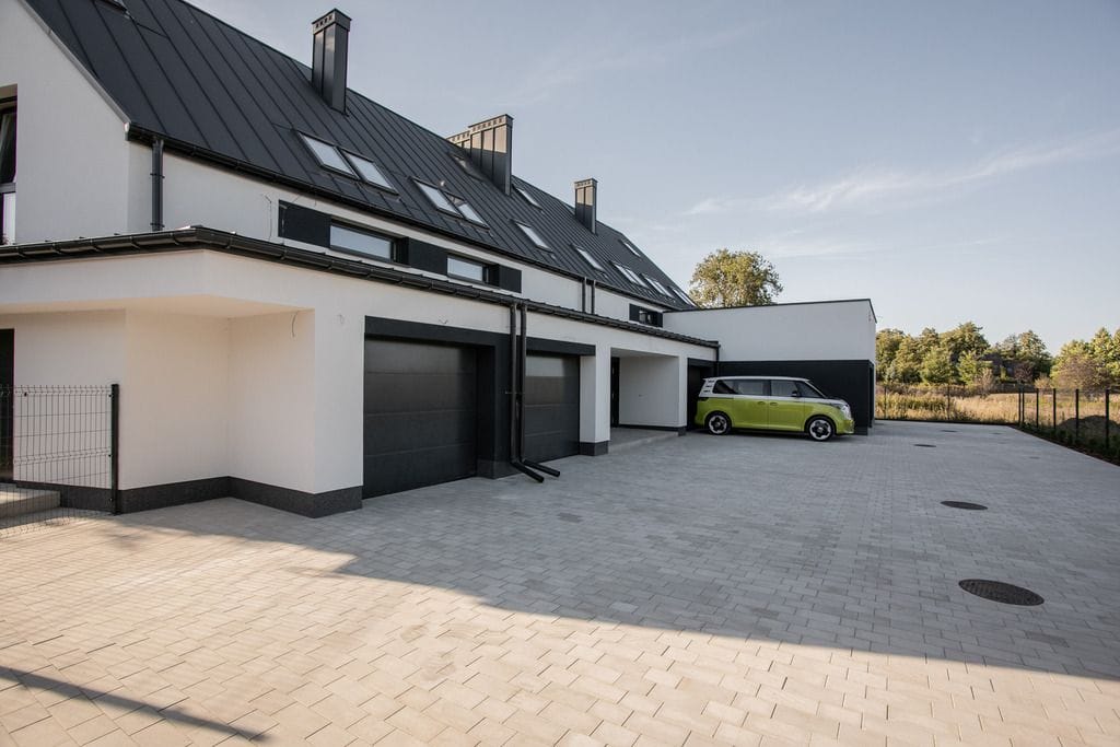 Dom 4 pokojowe na Sprzedaż