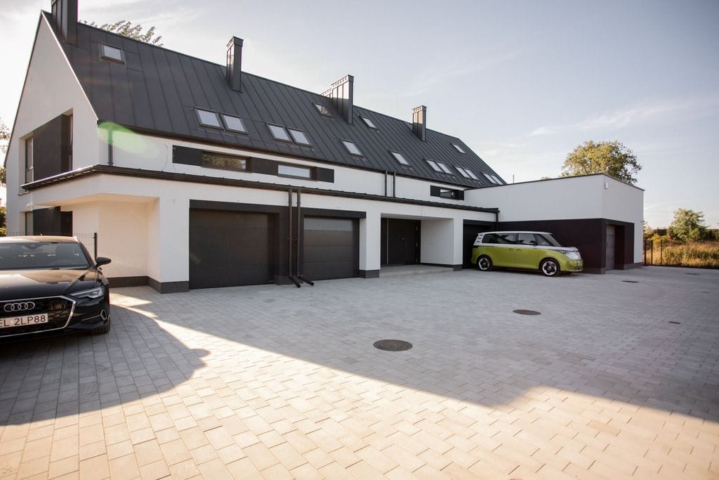 Dom 4 pokojowe na Sprzedaż