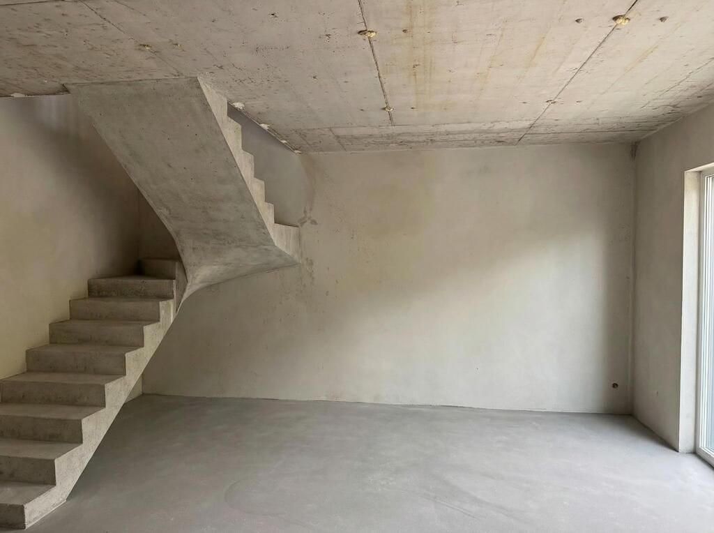 Dom 4 pokojowe na Sprzedaż