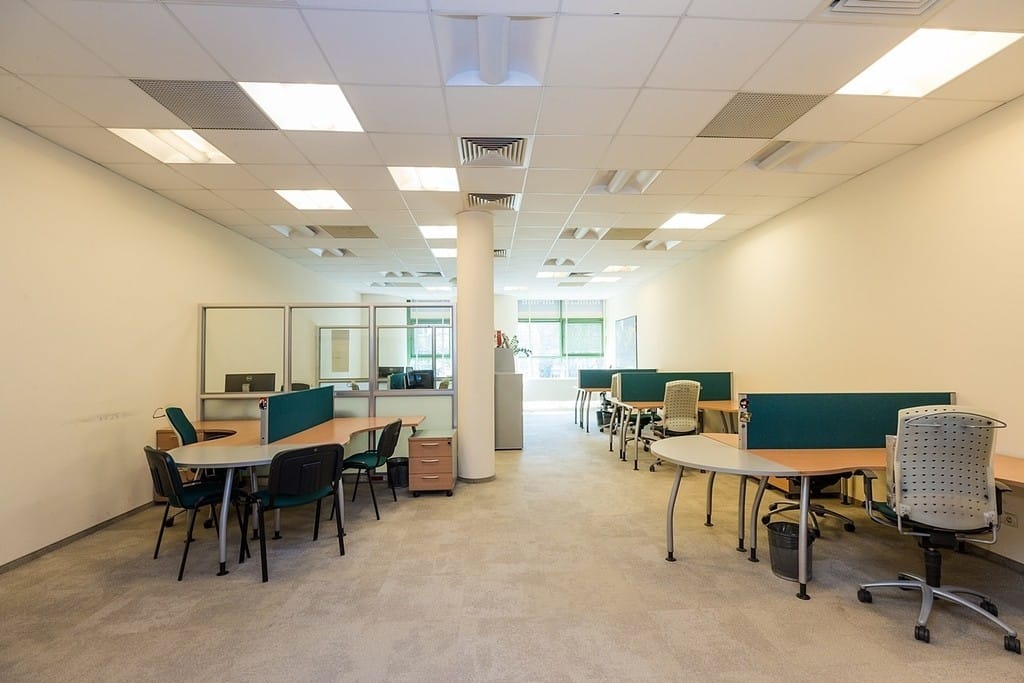 Lokal użytkowy  pokojowe na Sprzedaż