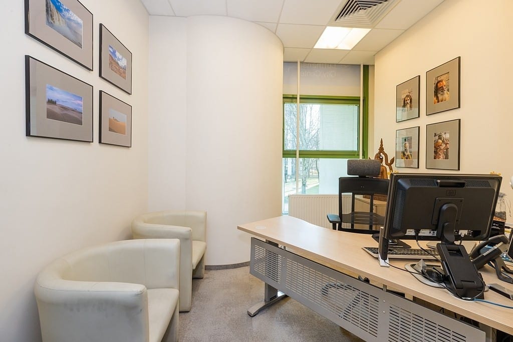 Lokal użytkowy  pokojowe na Sprzedaż