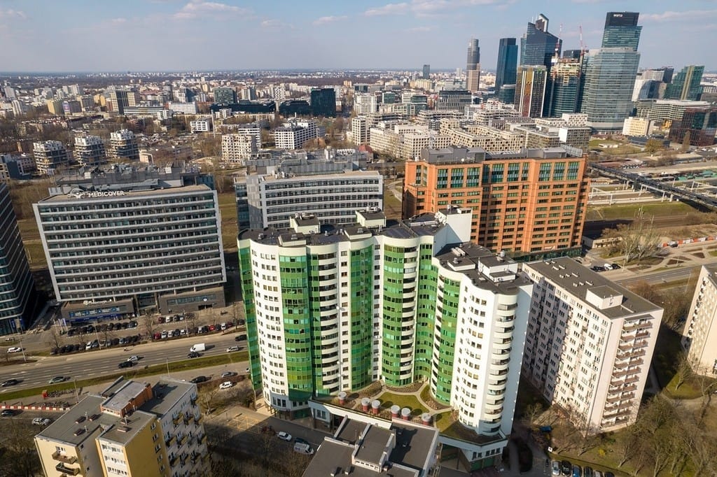 Lokal użytkowy  pokojowe na Sprzedaż