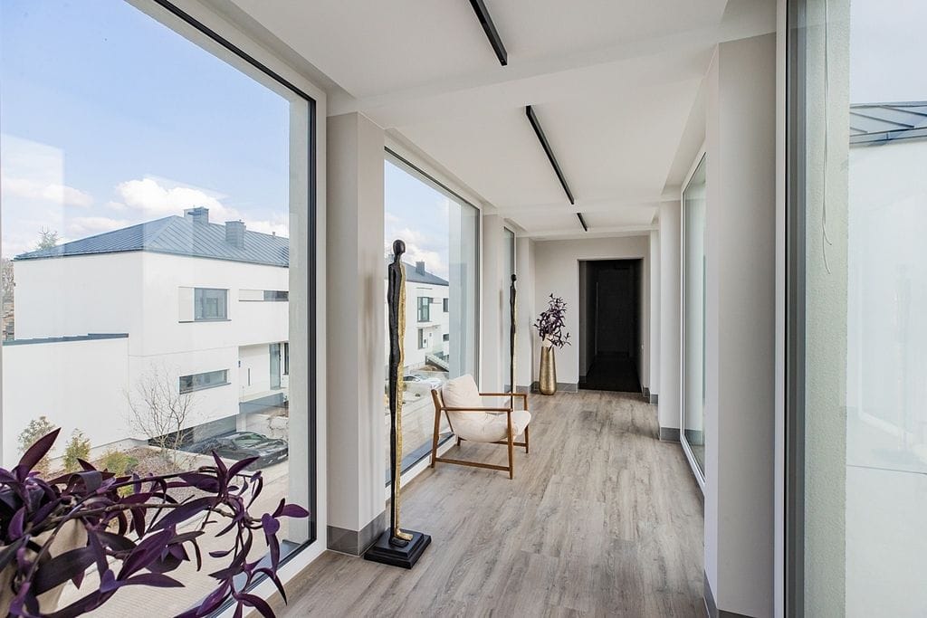 Dom 8 pokojowe na Sprzedaż