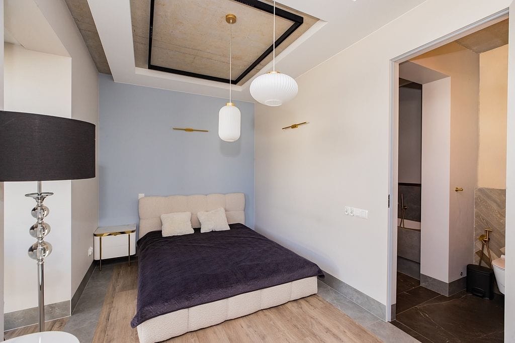 Dom 8 pokojowe na Sprzedaż