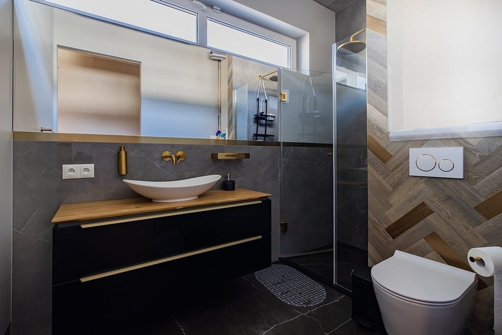 Dom 5 pokojowe na Sprzedaż