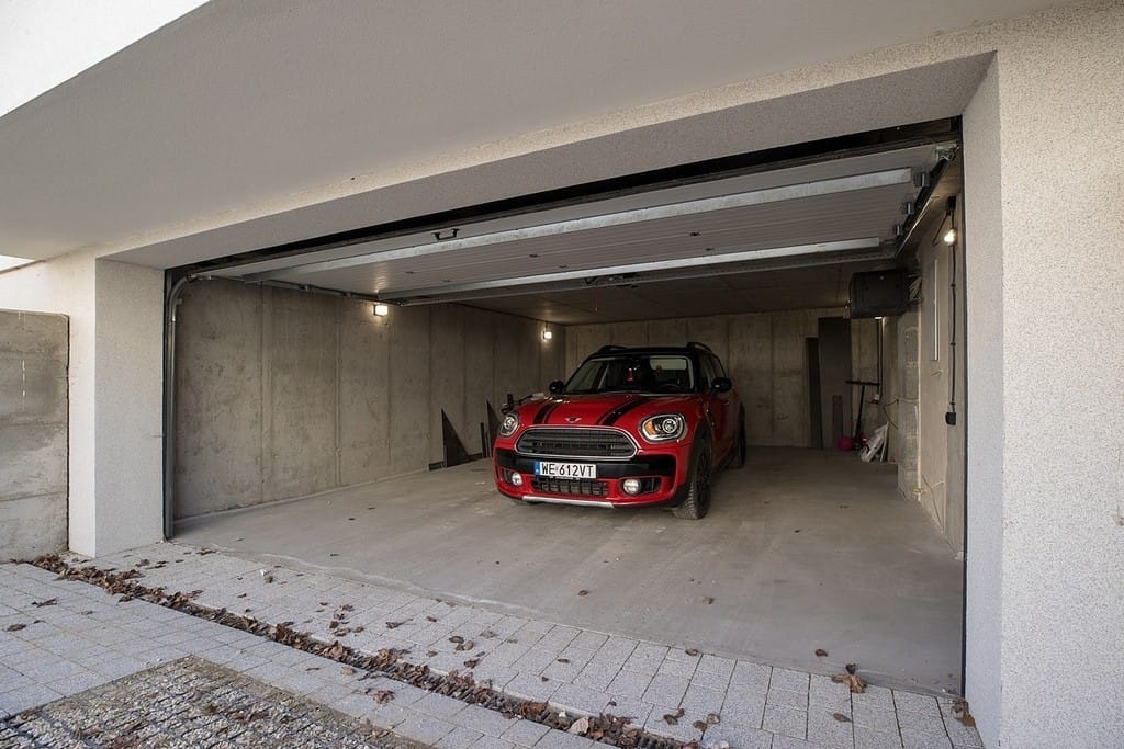 Dom 5 pokojowe na Sprzedaż