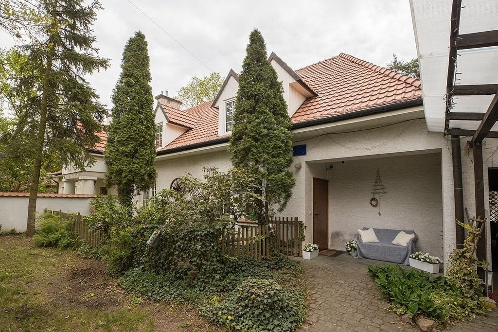 Dom 7 pokojowe na Sprzedaż
