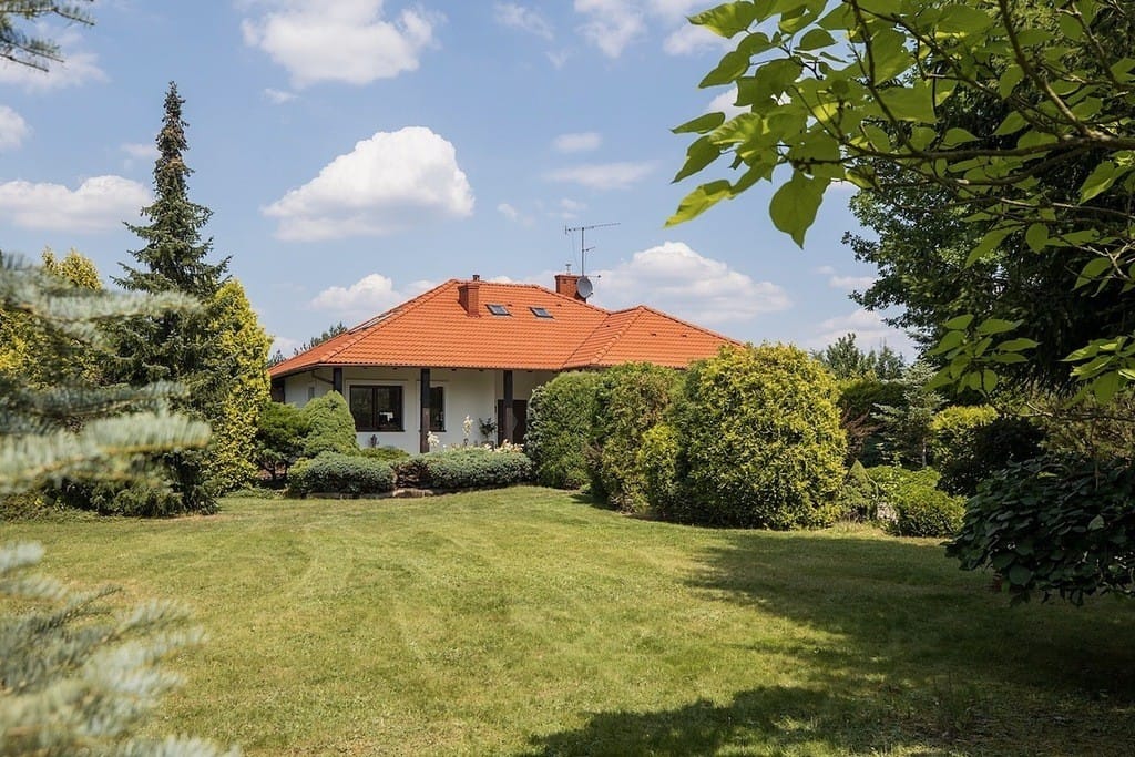 Dom 4 pokojowe na Sprzedaż