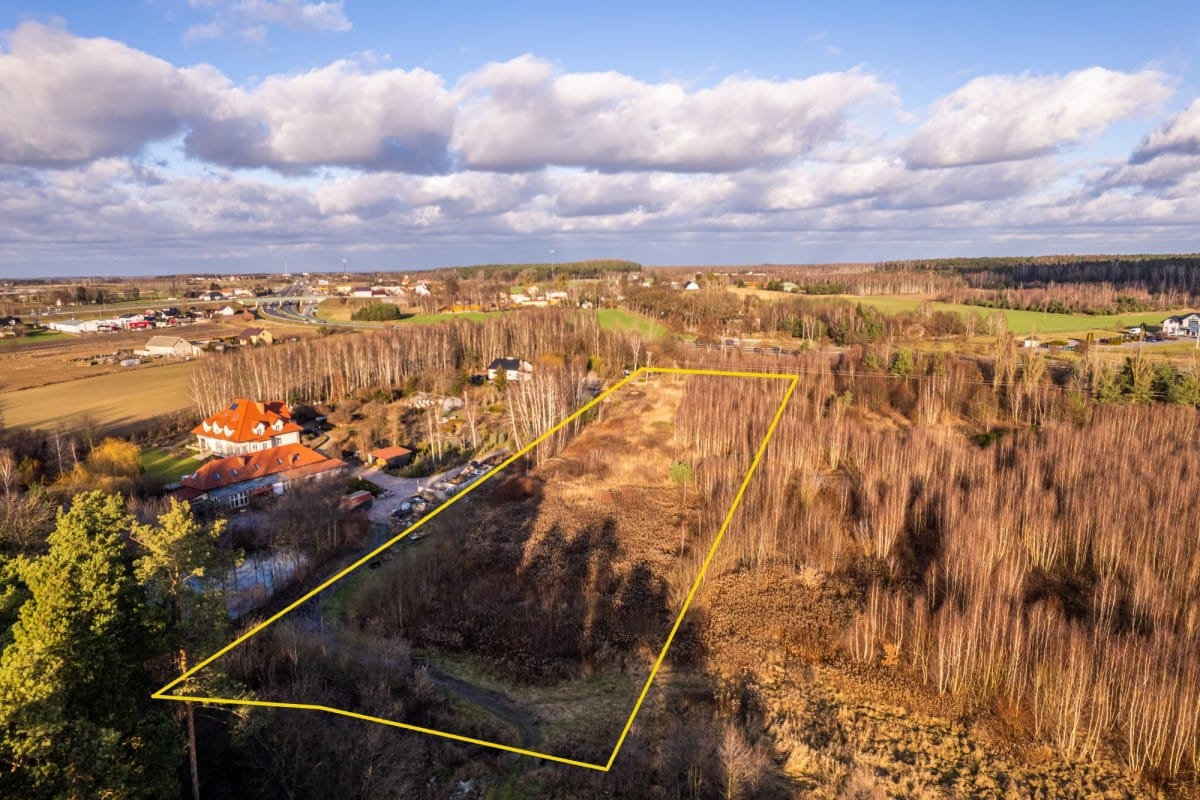 Działka  pokojowe na Sprzedaż