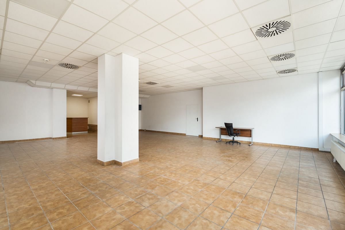 Lokal użytkowy  pokojowe na Wynajem