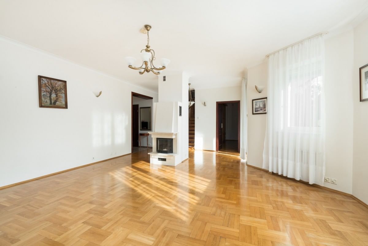 Dom 6 pokojowe na Wynajem