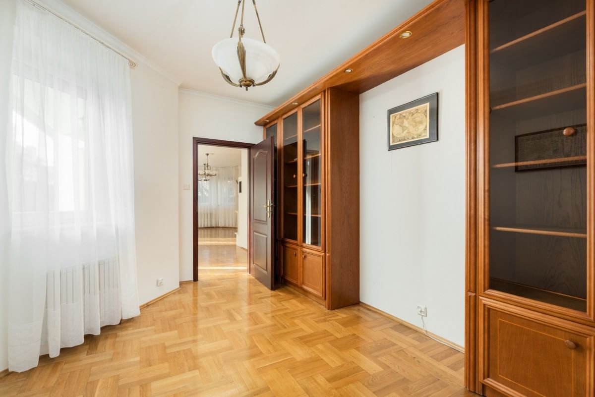 Dom 6 pokojowe na Wynajem