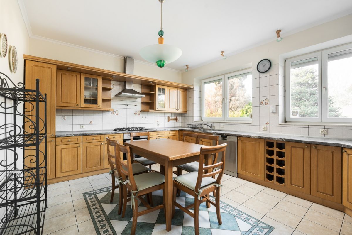 Dom 6 pokojowe na Wynajem